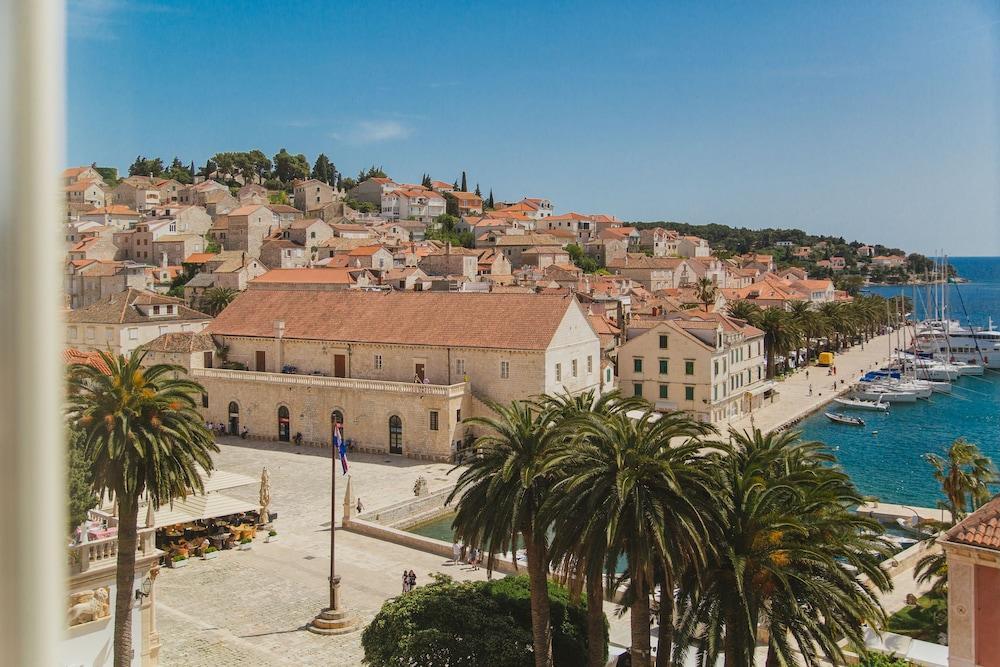 Park Hvar هفار المظهر الخارجي الصورة