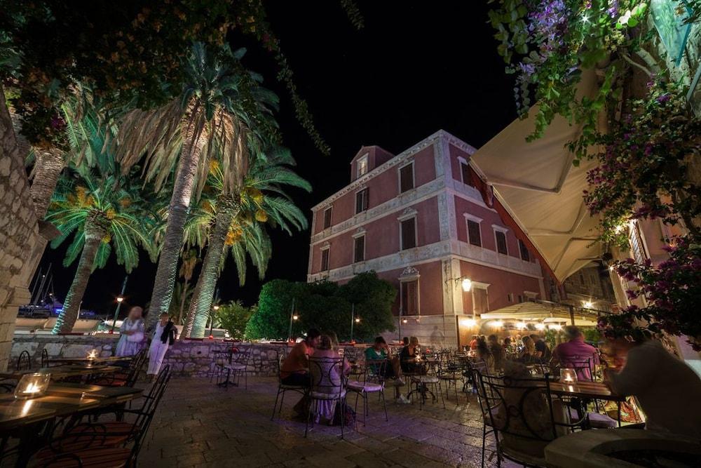 Park Hvar هفار المظهر الخارجي الصورة