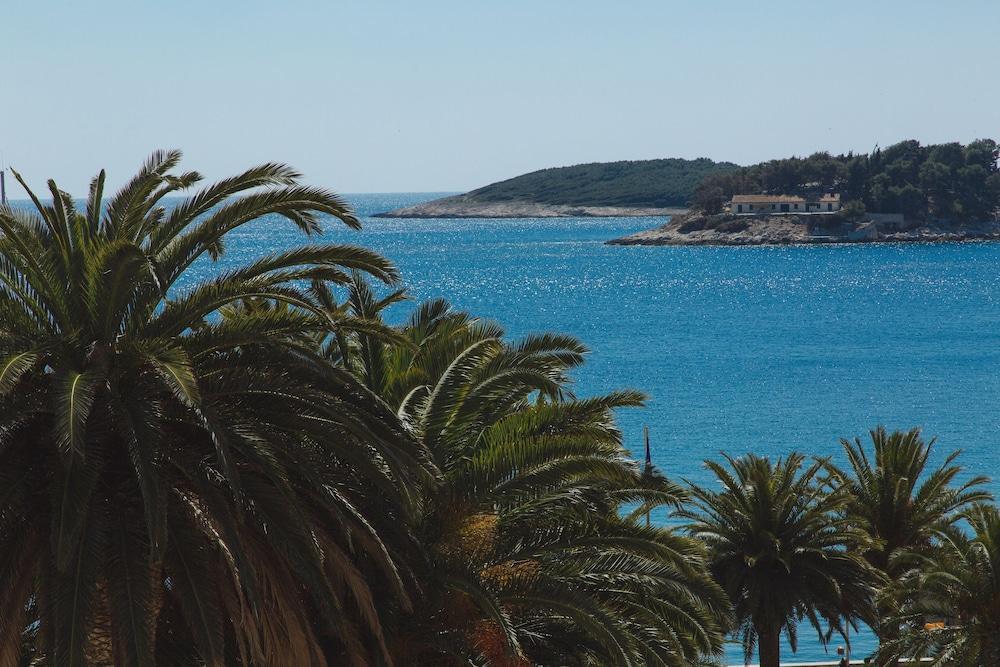 Park Hvar هفار المظهر الخارجي الصورة
